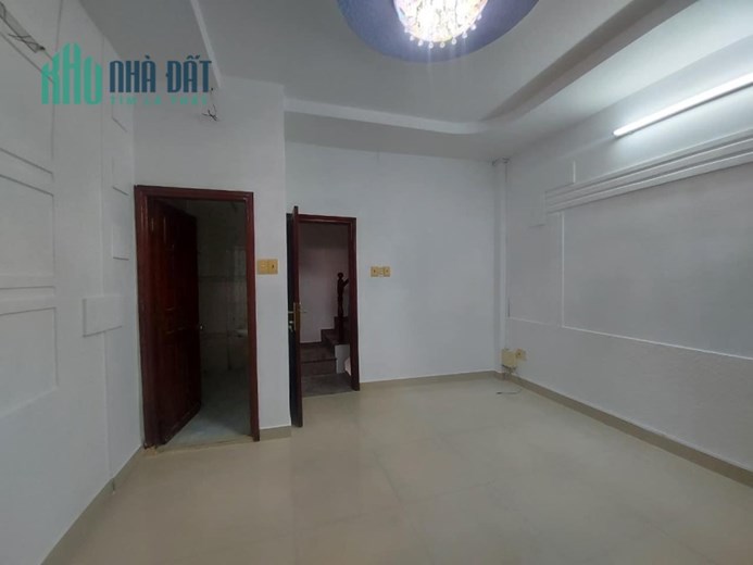 Bán nhà Mặt tiền đường Nguyễn Sơn- Phú Thọ Hoà, 3 Tầng, N-4.1m,không lộ giới, 7.8 tỷ