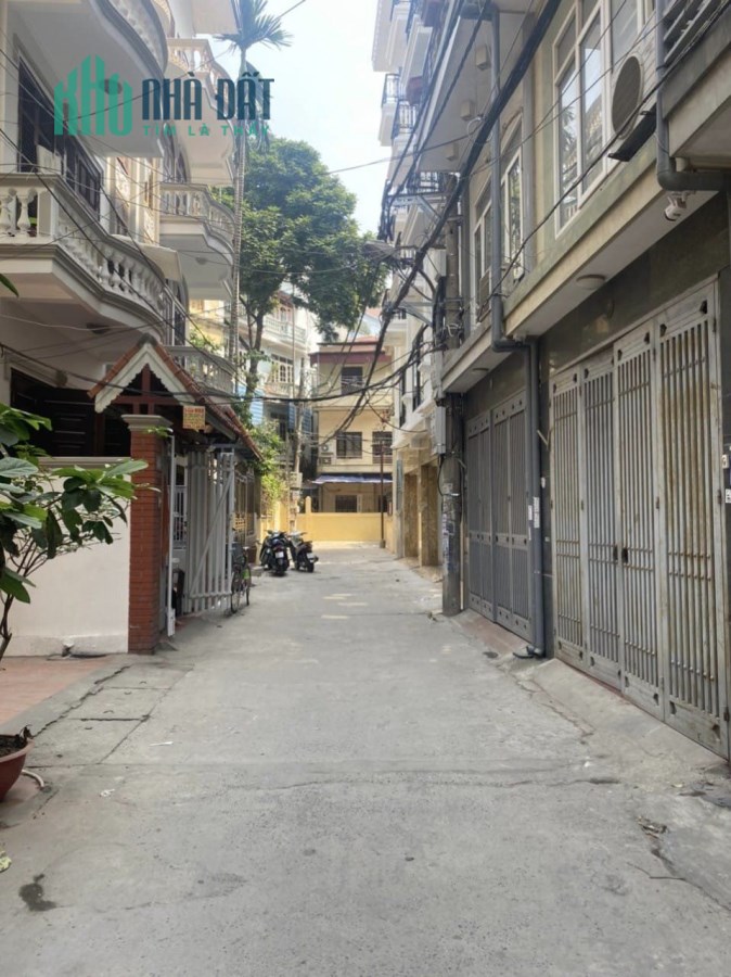BÁN NHÀ LÁNG HẠ, ĐỐNG ĐA, LÔ GÓC, GẦN PHỐ, 60M2 4 TẦNG, GIÁ 5.4 TỶ