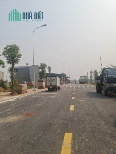 Bán đất phân lô Thanh Trù , Vĩnh Yên . 100m2 - Giá bán 2 ,6 tỷ