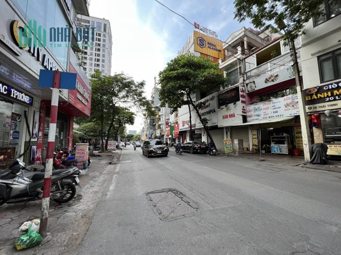 Vua mặt phố: Bán nhà mặt phố Thái Thịnh: 36,5m x4T, hè 2m - cam kết thật