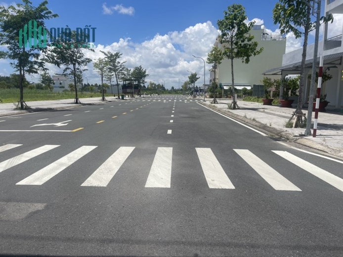 ĐẤT NỀN GIÁ RẺ NGAY TTTP VỊ THANH, 81-125M2 SHR GIÁ TỪ 10TR/M2 LH;0963449330