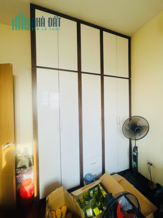 Cần bán gấp căn hộ 2 phòng ngủ Full nội thất Kđt Thanh Hà – giá rẻ nhất