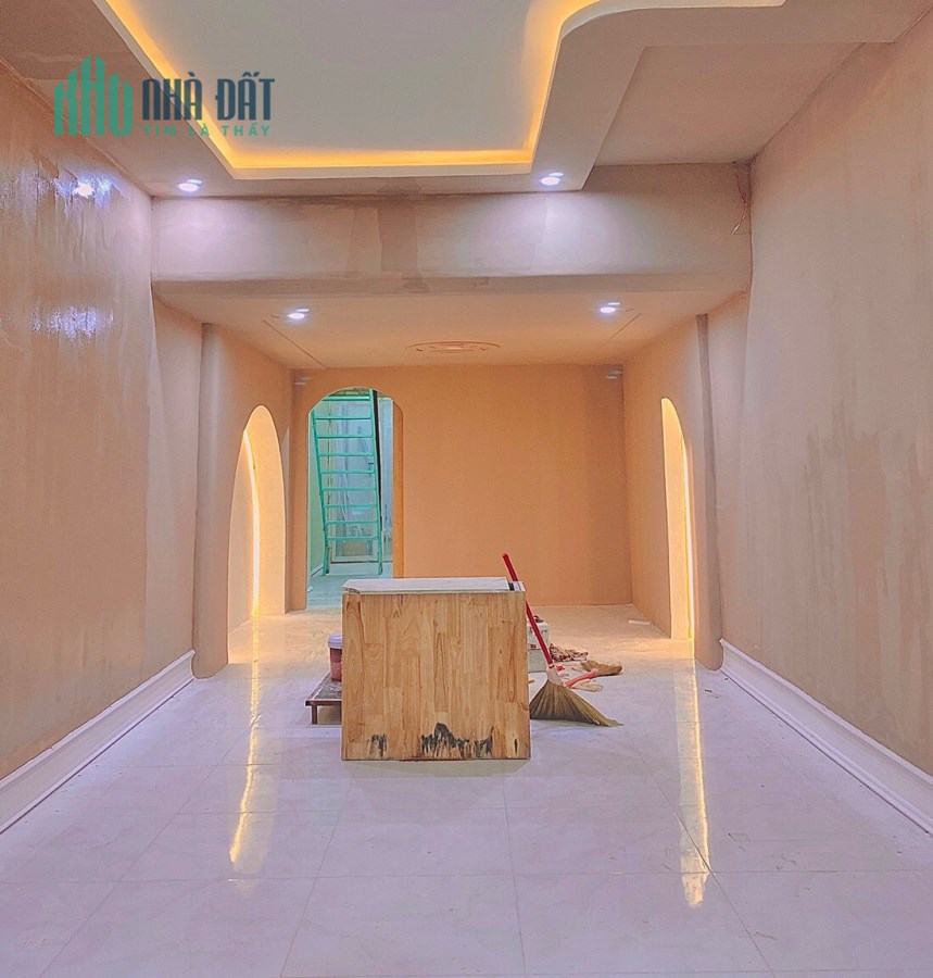 ĐỂ SỞ HỮU CĂN NHÀ GIÁ RẺ VỊ TRÍ ĐẮC ĐỊA, KINH DOANH LUÔN, NGAY MẶT TIỀN TRUNG TÂM SẦM UẤT NHẤT CẦN