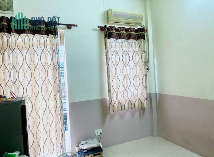 Nhà Mặt Tiền Đường 10M, Nguyễn Tri Phương- Nguyễn Tiểu La Quận 10, Kinh Doanh