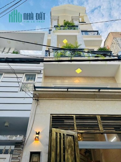 NHÀ CẦN BÁN GẤP - DIỆN TÍCH 52M2- GIÁ CHỈ 7,6 TỶ
P.8 - GÒ VẤP