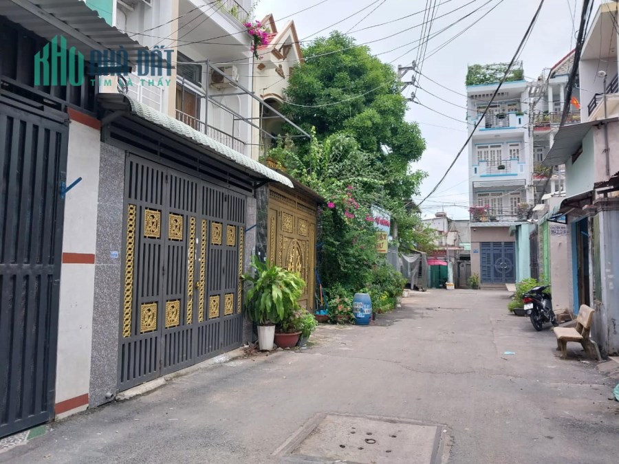 Bán nhà cạnh trường THCS Nguyễn Hiền Quận 12, 115m2,ngang 6m, hơn 5 Tỷ