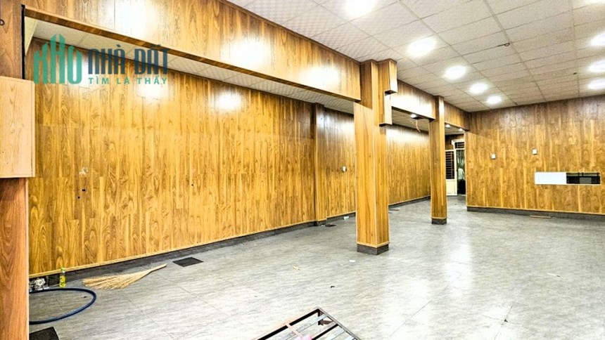 Cho thuê mặt bằng 200m2 mặt tiền đường Dân Chủ Bình Thọ