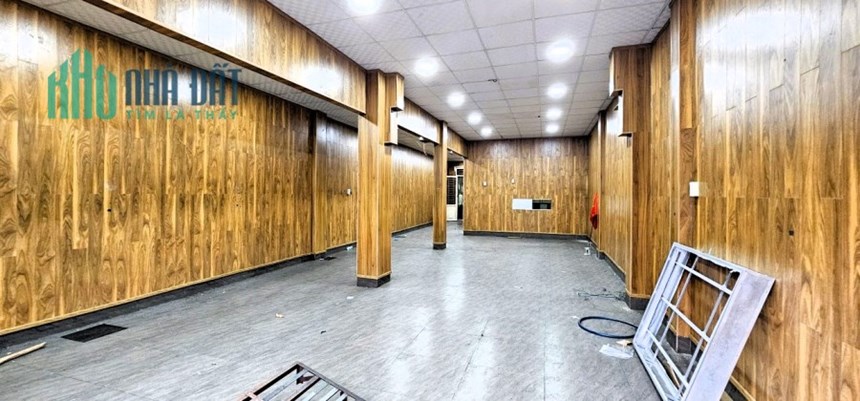 Cho thuê mặt bằng 200m2 mặt tiền đường Dân Chủ Bình Thọ