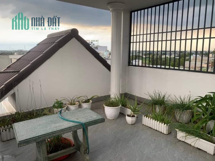 Cho thuê nhà nguyên căn 4 tầng 5pn đường Tây Lân, Bình Trị Đông A, Bình Tân