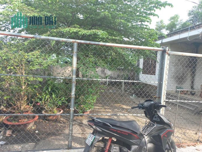 Bán Nhà Sát Mặt Tiền Đường Lớn 440m2 Chỉ 11 Tỷ 700 Tân Hiệp Hóc Môn