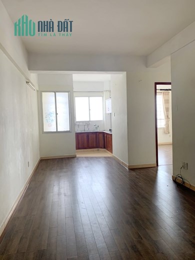 Bán căn góc Chung Cư Bông Sao Block A Tầng 5- 60m2- Đường Số 3 P5Q8- Sổ hồng- Giá: 2 tỷ1 TL