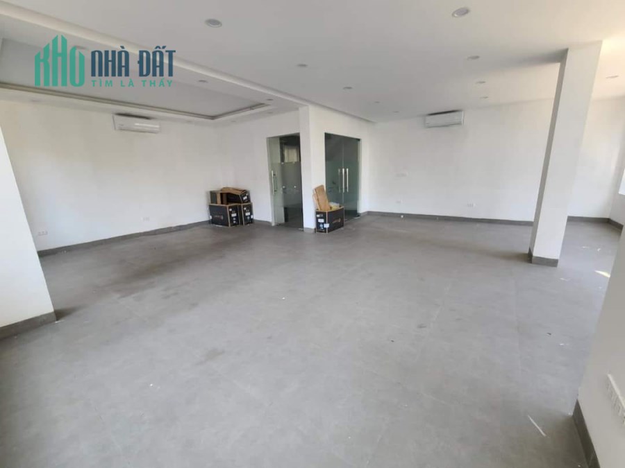 Bán nhà Lạc Long Quân 95m², 6 tầng, MT 9m, giá chào 36 tỷ Tây Hồ