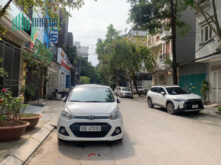 [ ĐẲNG CẤP] MẶT PHỐ ĐỒNG BÁT - NGUYỄN HOÀNG 83M2, 9T, VỈA HÈ, Ô TÔ TRÁNH.