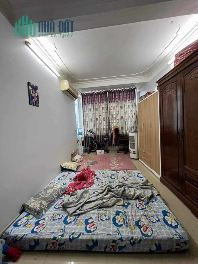Bán nhà phố Vĩnh Tuy, Hai Bà Trưng, 27m2, 4 tầng, 2.85 tỷ.