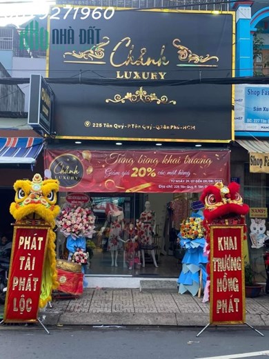 GÓC SANG SHOP - EM CẦN SANG CẢ SHOP QUẦN ÁO HOẶC MẶT BẰNG ( KHÔNG SANG RIÊNG QUẦN ÁO )