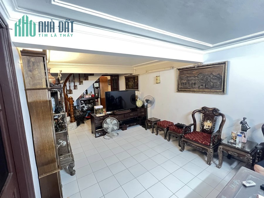 Bán nhà phố  Hoàng Hoa Thám 187m², 3 tầng, MT 5m, giá 36.6 tỷ Ba Đình. Liên hệ MUA : O94lO7l689