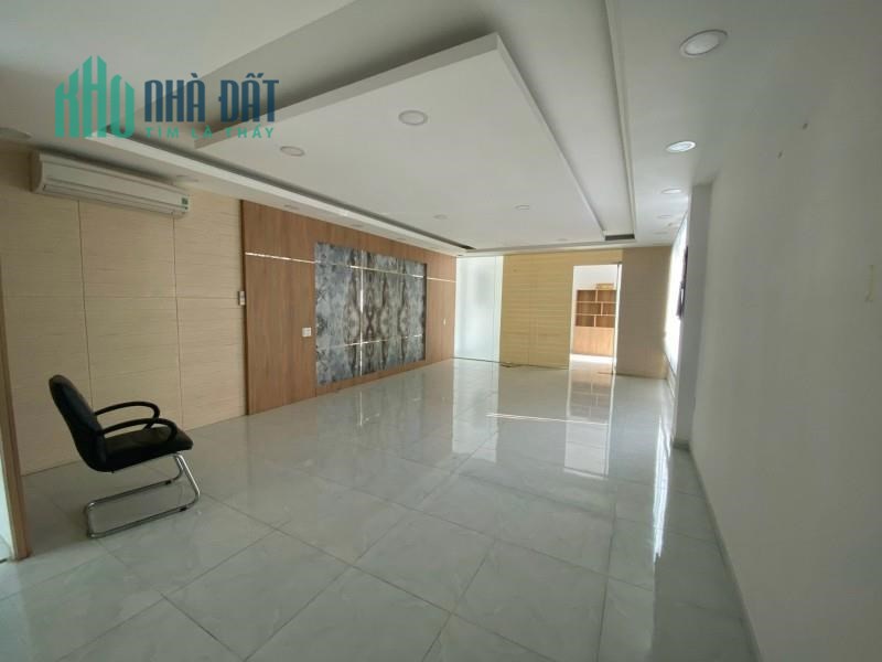 NHÀ 1 HẦM 3 TẦNG LẦU- NHÀ MẶT TIỀN BÌNH THẠNH - BÌNH LỢI - NHÀ NGỘP BANK - CẦN BÁN GẤP 
DIỆN TÍCH