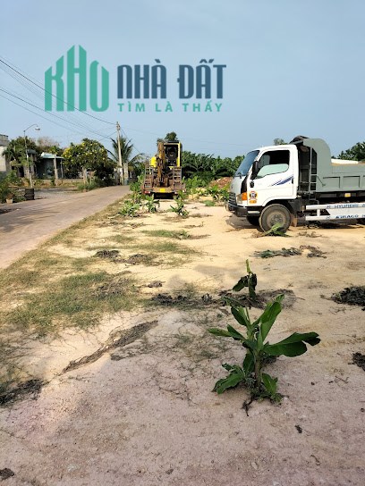 Đồng Nai, Trảng Bom, Chính chủ cần bán Lô Đất Thổ Vườn 1200 m2 đường đất rộng thoáng , xe tải vô