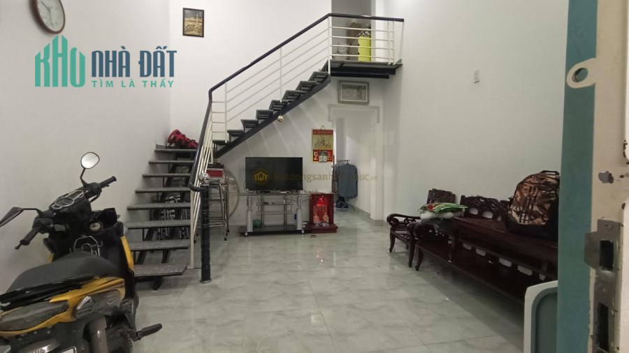 Bán nhà Thảo Điền 4 tỷ, Quận 2, 42m2, 2 tầng, khu an ninh