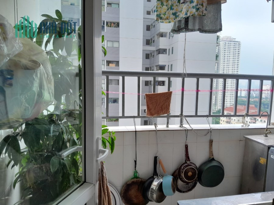 Bán căn CHCC Linh Đàm ,DT 61m2,  2n2vs,giá 2,25tỷ