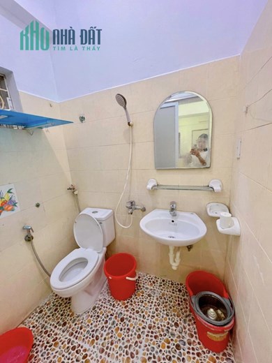 Bán Chung Cư Lạc Trung 80m2, 2.7 tỷ, 2 ngủ 2 vệ sinh, 0977097287