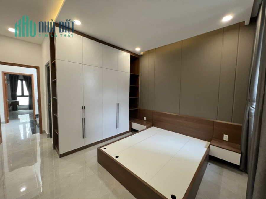 Nhà Mới 5 tầng, gần KDT Vạn Phúc, P. Hiệp Bình Phước, Giá 9,8 tỷ thương lượng
