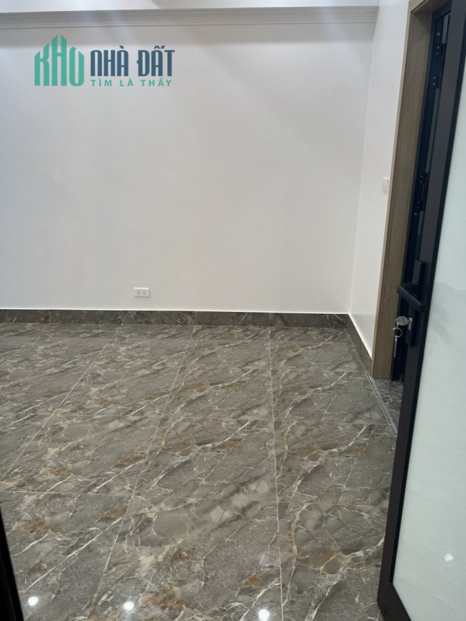 Bán căn Chung cư phố  Nguyễn Cơ Thạch,DT 89m2 , 3N2VS, Giá 3 tỷ3