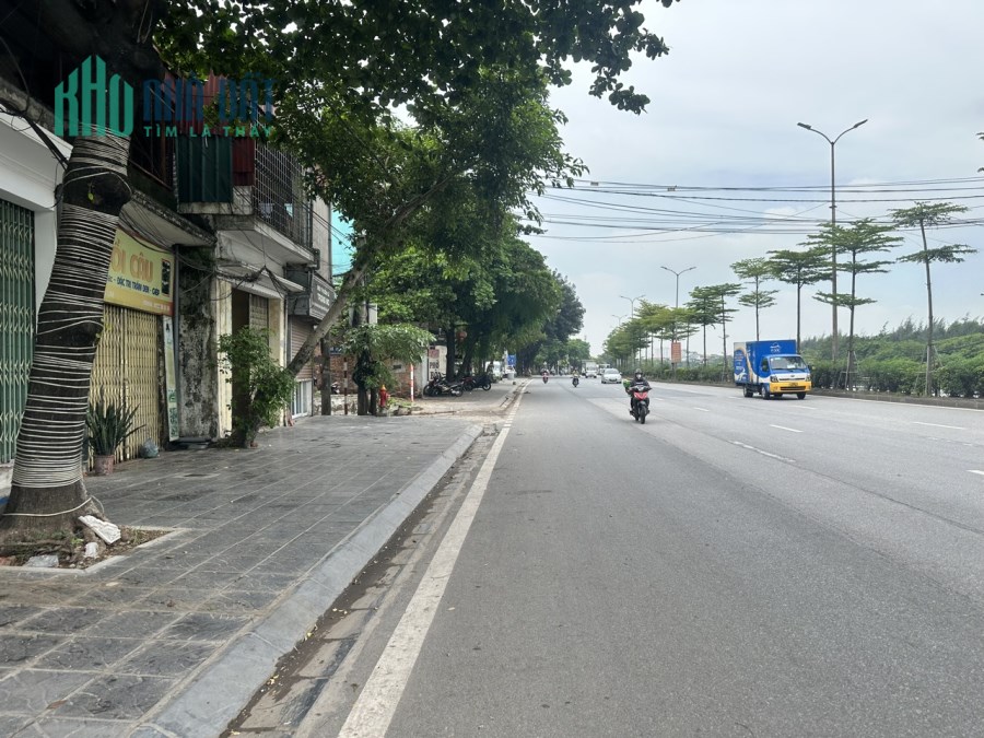 Bán đất mặt Nguyễn Văn Linh, Phúc Đồng, 80m, MT 4m, kinh doanh, 8 tỷ 8