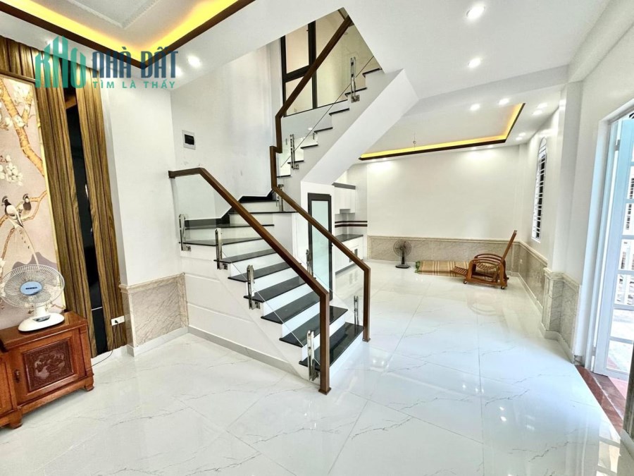 CHÀO BÁN DÃY NHÀ XÂY TẠI KHU VỰC TÔN ĐỨC THẮNG- HỒNG BÀNG
