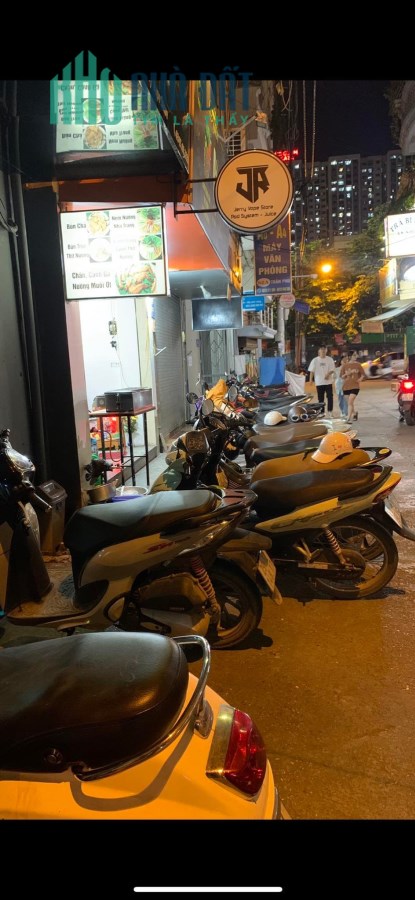 Do nhu cầu mở rộng mb , chính chủ sang nhượng quán ăn Địa chỉ: ngõ Ao Sen - Hà Đông - Hà Nội