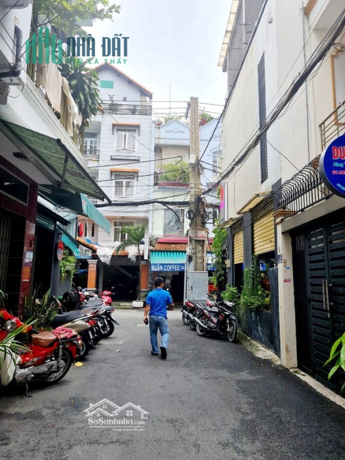 Cho thuê nhà 4 tầng MT đường Hậu Giang gần sân bay TSN