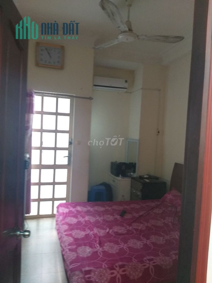 Cho thuê nhà 3 tầng hẻm 107 Phạm Văn Hai