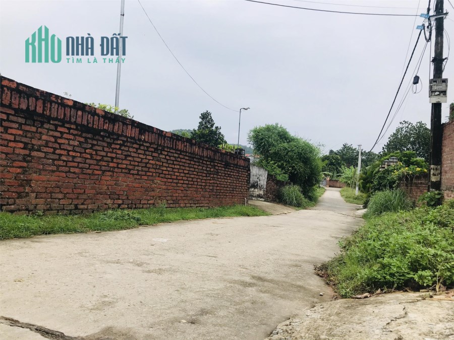 Chỉ hơn 600tr có ngay 110m tại Hồng Kỳ-SS ô tô đi lại thoải mái