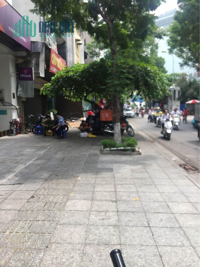 [ ĐẲNG CẤP MP BA ĐÌNH] LÔ GÓC 1 MP, 1 MẶT NGÕ Ô TÔ DỪNG ĐỖ MẶT TIỀN 10M, KD ĐỈNH