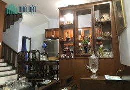 Phương Mai nhỉnh 4 tỷ nhà ở luôn 4PN Ô Tô đỗ cửa Phân Lô Cực Hiếm