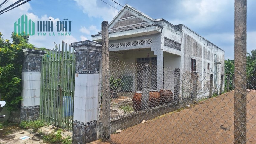 CHÍNH CHỦ BÁN NHÀ CẤP 4 SỔ RIÊNG TRUNG TÂM MỸ THO