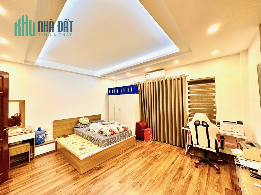 BÁN NHÀ PHỐ BẠCH MAI - TẠ QUANG BỬU 43M 5 TẦNG NHÀ ĐẸP NỘI THẤT XỊN Ở NGAY NHỈNH 6 TỶ