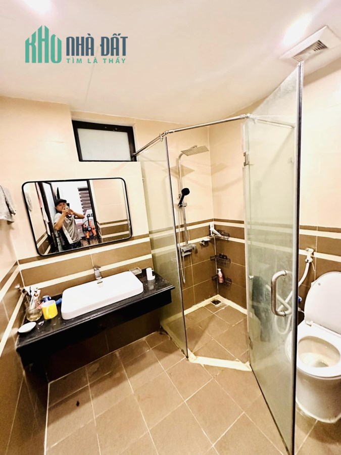 BÁN NHÀ PHỐ BẠCH MAI - TẠ QUANG BỬU 43M 5 TẦNG NHÀ ĐẸP NỘI THẤT XỊN Ở NGAY NHỈNH 6 TỶ