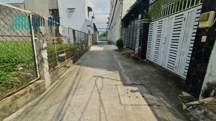 Bán Nhà Gần Tô Ngọc Vân, Linh Đông, Thủ đức 24m2, 2 Tầng Đúc Chỉ 2.1 tỷ Vào Ở Ngay