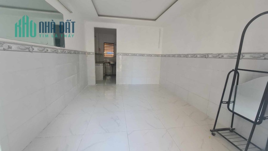 Bán Nhà Gần Tô Ngọc Vân, Linh Đông, Thủ đức 24m2, 2 Tầng Đúc Chỉ 2.1 tỷ Vào Ở Ngay