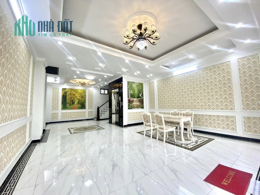 BÁN NHÀ THẠCH BÀN - 5 TẦNG - DIỆN TÍCH RỘNG - Ô TÔ VÀO NHÀ - LÔ GÓC THOÁNG SÁNG - GIÁ CỰC RẺ