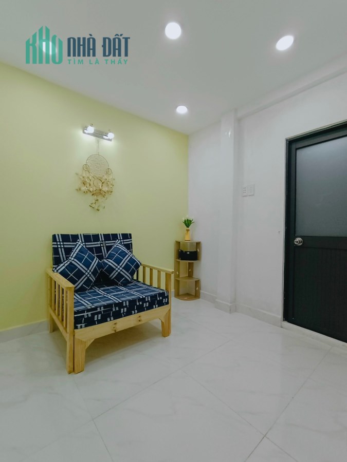 BÁN NHÀ MỚI ĐẸP 100% 1 TRỆT 2 LẦU - ĐƯỜNG HUỲNH THIỆN LỘC, QUẬN TÂN PHÚ