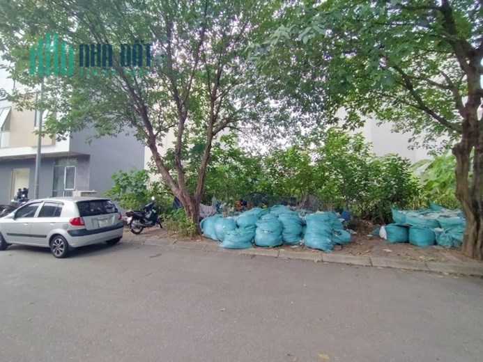 Đất khu đấu giá Thạch Bàn, Long Biên, vỉa hè, oto tránh, gần Aeon, 52m, 5 tỷ 6