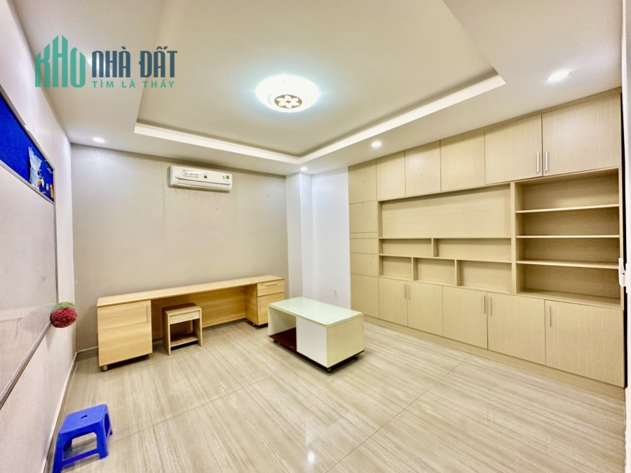 Siêu hiếm! MTKD Hoàng Sa, Quận 3 - 6*18 - 5 tầng - Bán gấp 21 tỷ!