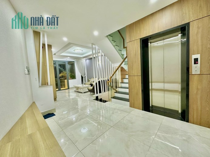 Siêu hiếm! MTKD Hoàng Sa, Quận 3 - 6*18 - 5 tầng - Bán gấp 21 tỷ!
