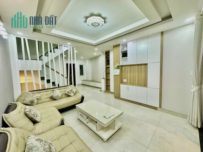 Siêu hiếm! MTKD Hoàng Sa, Quận 3 - 6*18 - 5 tầng - Bán gấp 21 tỷ!