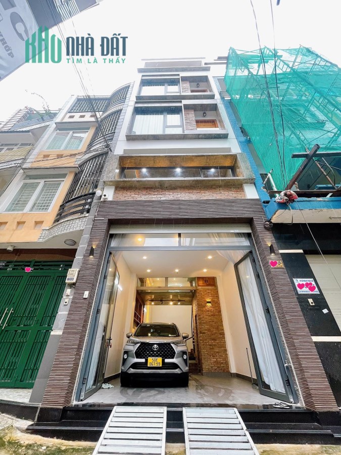 Nhà đẹp Phan Đăng Lưu, P.3, Phú Nhuận – 5 tầng Full nội thất, chỉ 12.499 tỷ