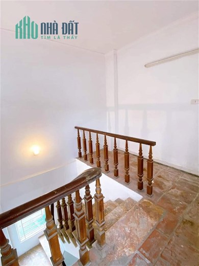NHỈNH 3 TỶ THỤY KHUÊ 5 TẦNG DÂN XÂY CHẠY BỘ RA HỒ TÂY GIÁP BA ĐÌNH CẦU GIẤY