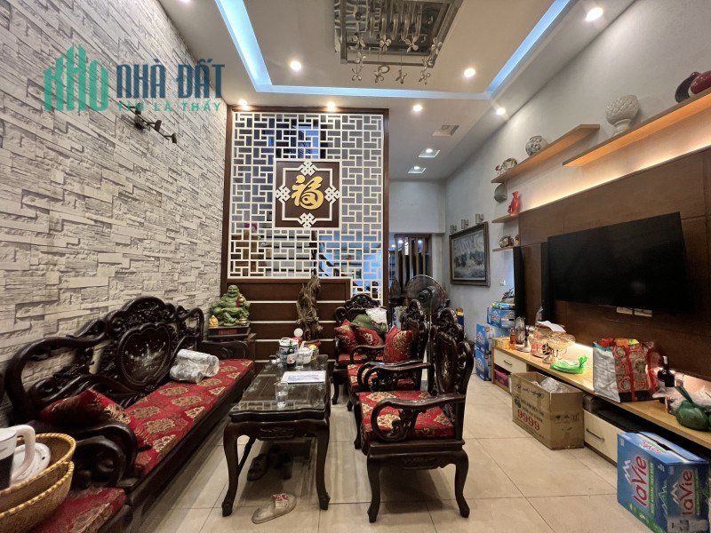 Nhà 5 tầng Kim Quan, lô góc, ô tô tránh, kinh doanh cực tốt, DT 60m2, MT 4.3m, giá 11 tỷ