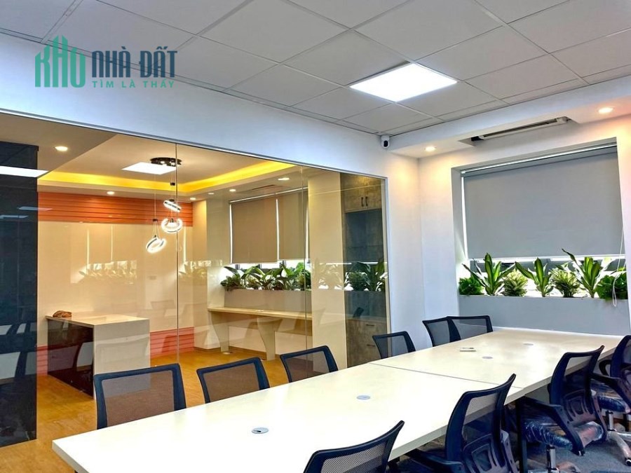 Bán tòa nhà văn phòng ngõ 61 Dương Khuê 80m2x8 tầng mặt tiền 6m giá rao bán 27 tỷ